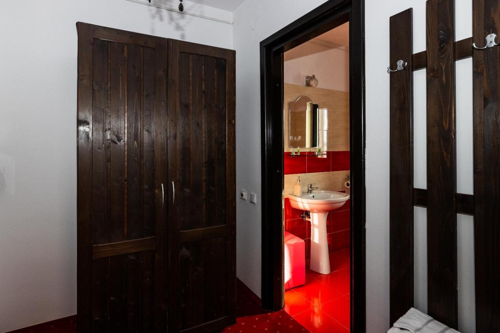 Vila Luca-Hotel Sirnea Luaran gambar