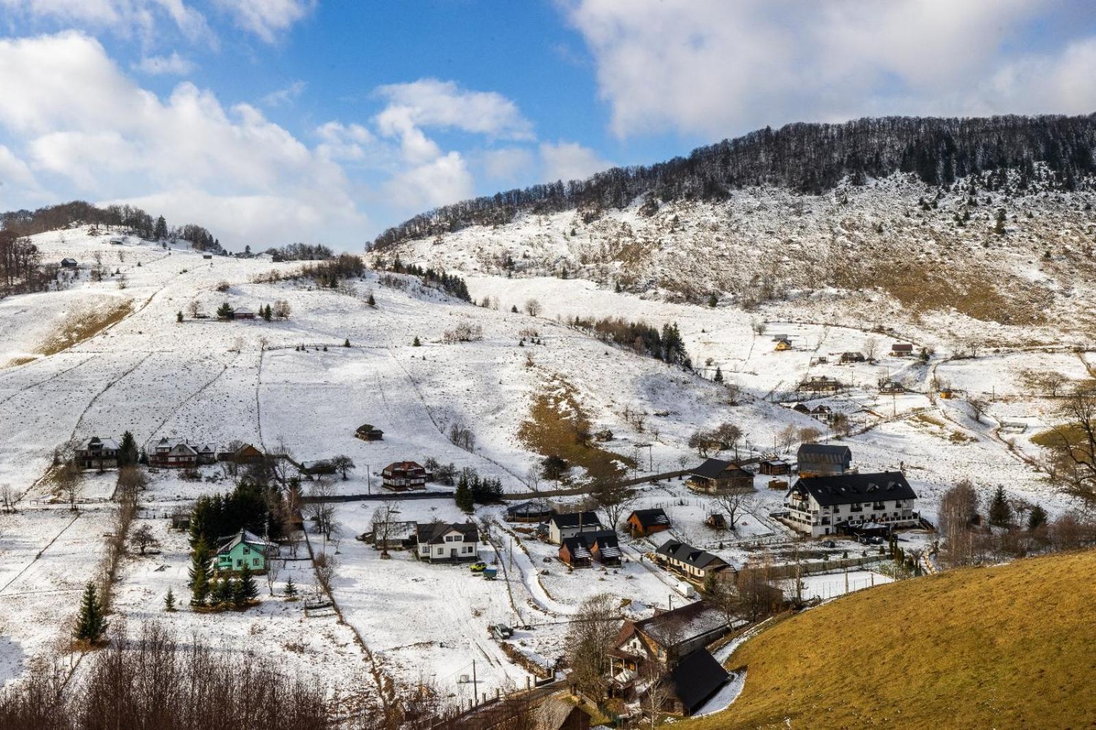 Vila Luca-Hotel Sirnea Luaran gambar