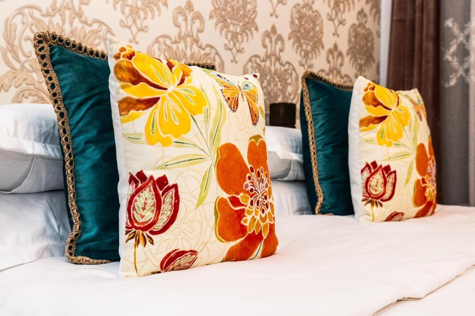 Vila Luca-Hotel Sirnea Luaran gambar
