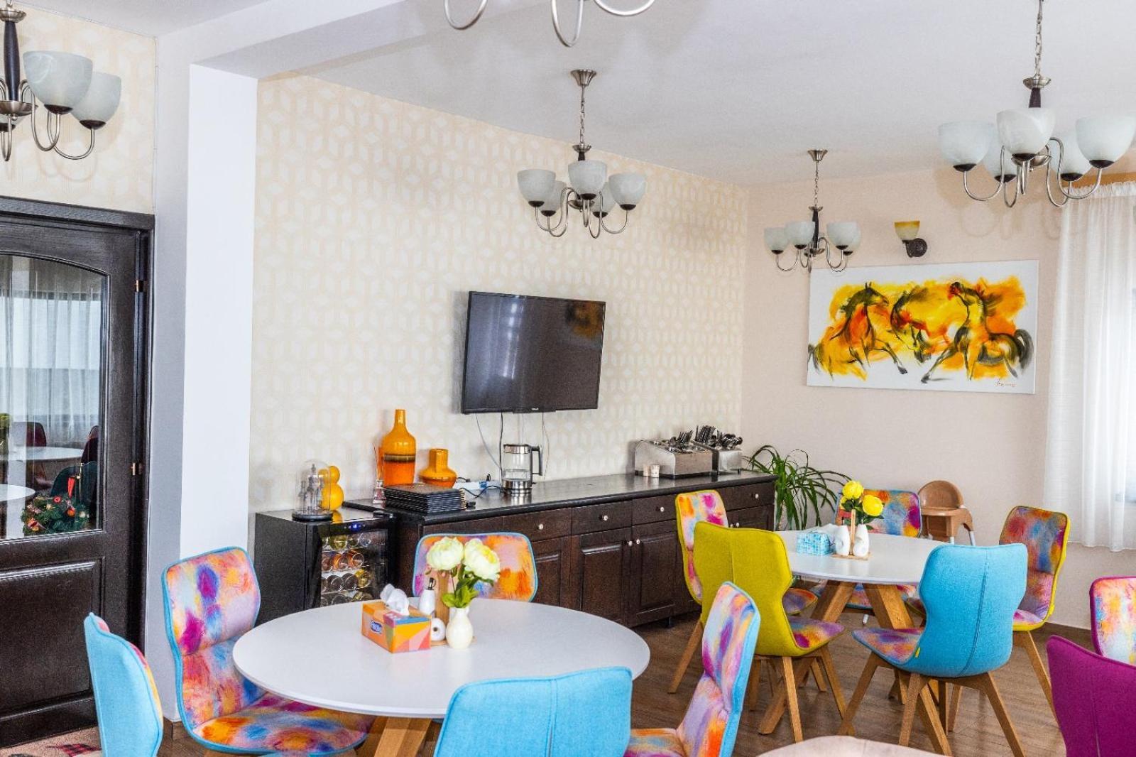 Vila Luca-Hotel Sirnea Luaran gambar